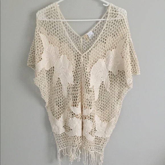 Netted Mesh Top - Picture 2 of 7